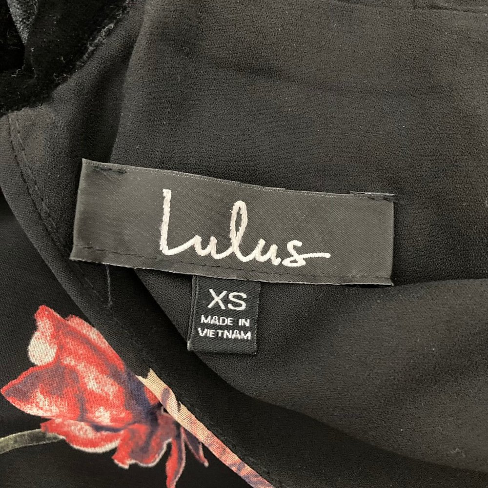 Lulus Every Little Thing Black Floral Print Maxi Dress Size XS Velvet Mock Neck - Picture 8 of 12